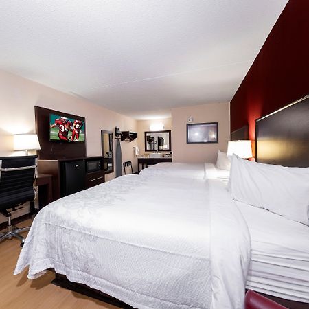 Red Roof Inn Plus+ Huntsville - Мадисон Экстерьер фото